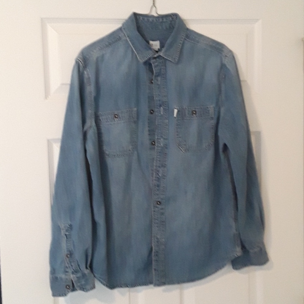 TOMS jean shirt